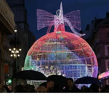 Amplio Y Luminoso En Camelias Apartamento